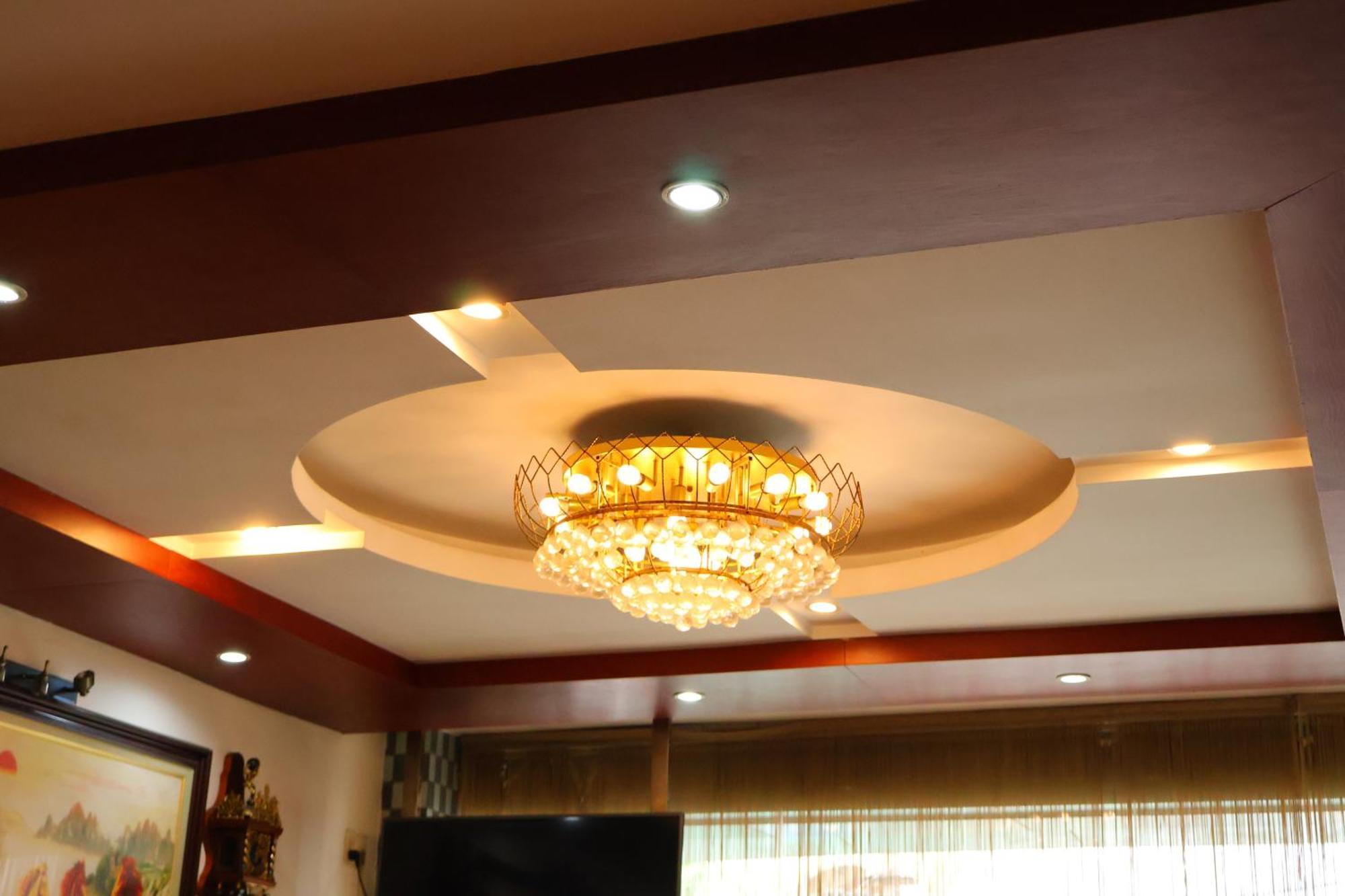 Van Xuan Hotel Ханой Екстериор снимка